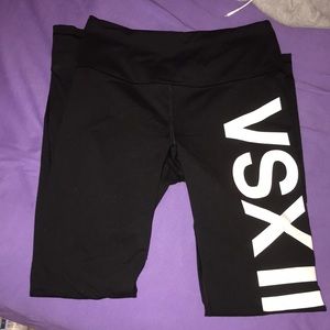VS sport leggings